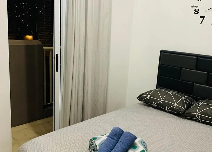Aparthotel Laureano Trevi Residences Makati Condotel Manila